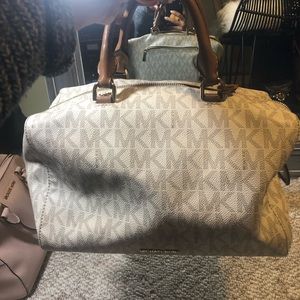 Michael Kors speedy